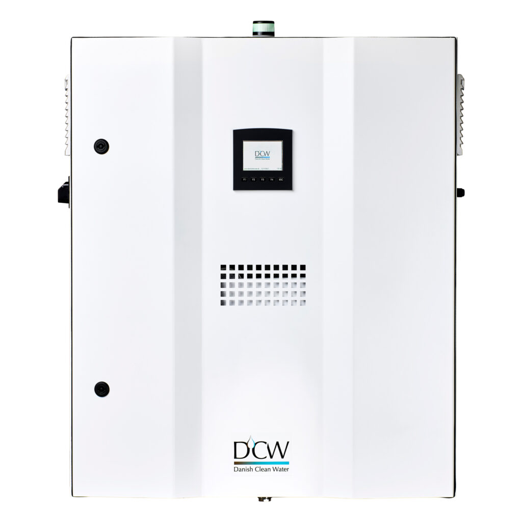 DCW_T15_frontcropped_square